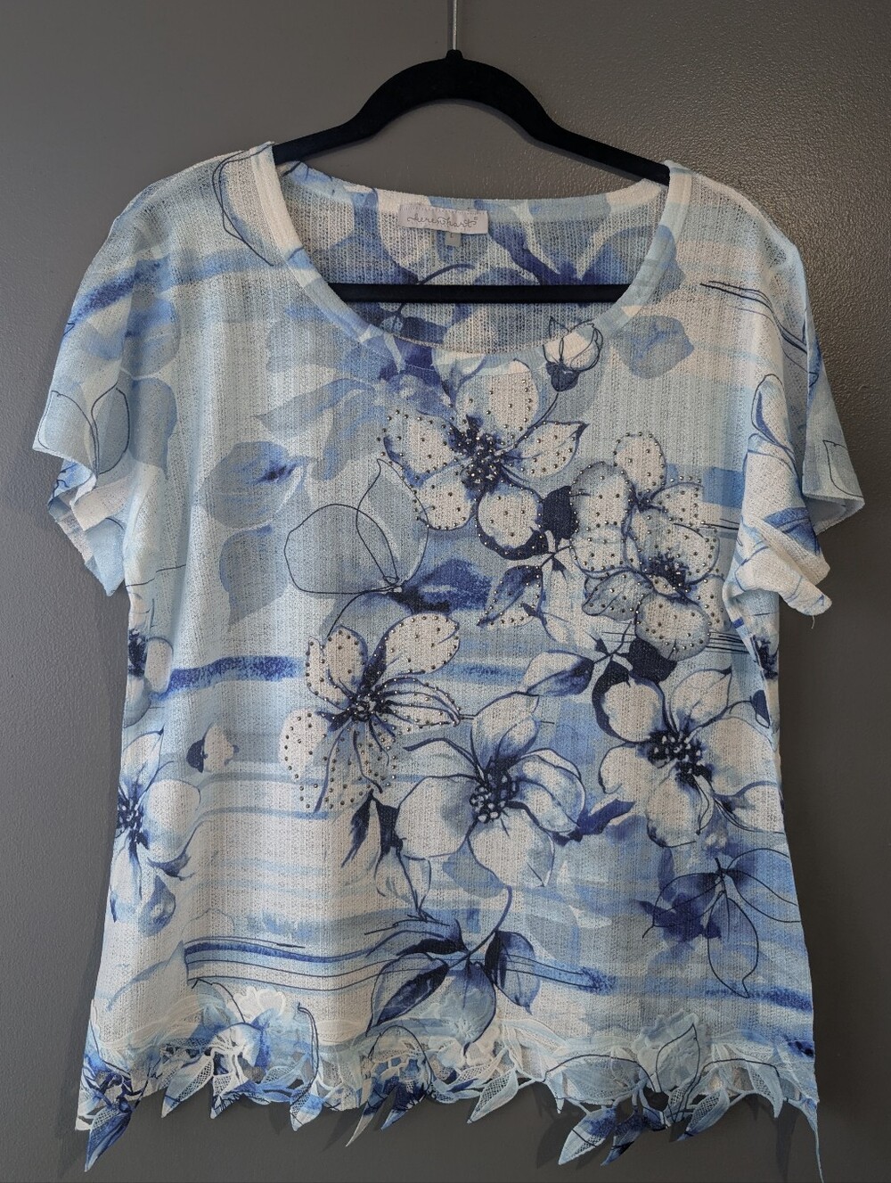 Keren Hart Large Blue Floral Rhinestone Lace Hem Stretch Top